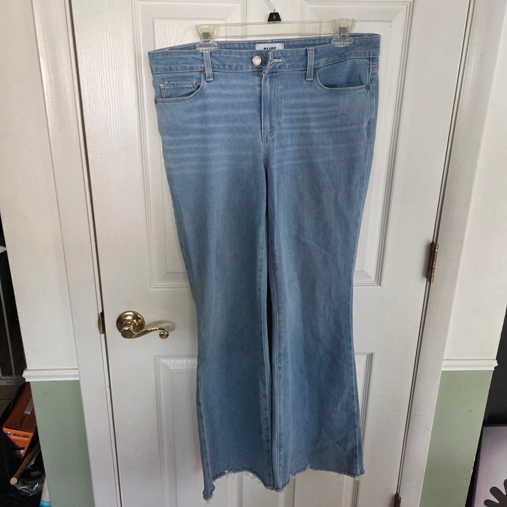 Paige Skyline Boot Jeans Light Wash Raw Hem Blue Denim Sz 31 Designer $219 MSRP